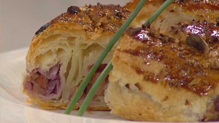 Cocina con Sergio - Hojaldre de lombarda con avellanas