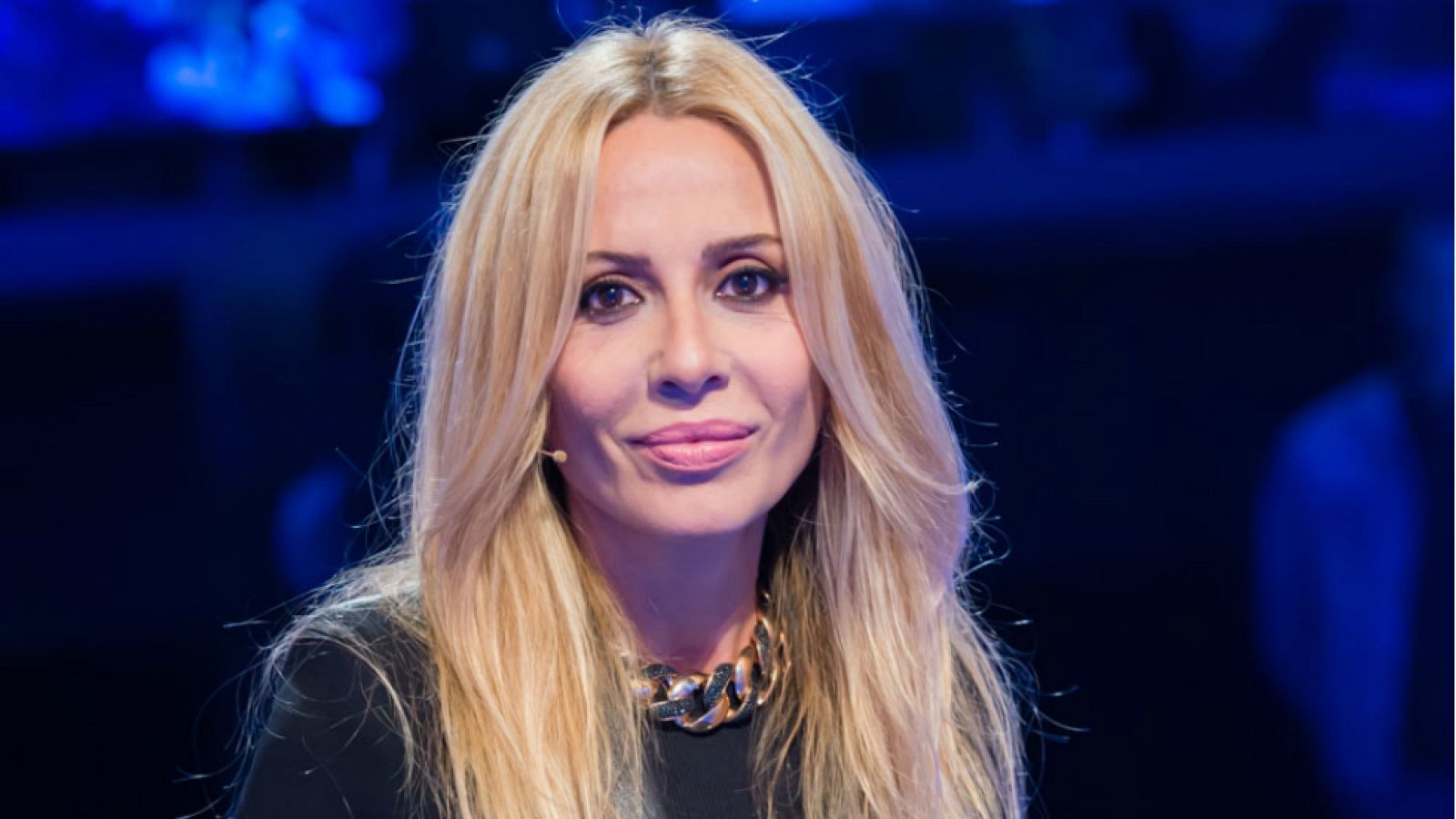 Hit - La Canción Marta Sánchez: "Un hit es una canción que mueve muchos corazones"