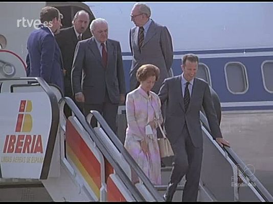 Documentales Color - LOS REYES DE BELGICA EN ESPAÑA