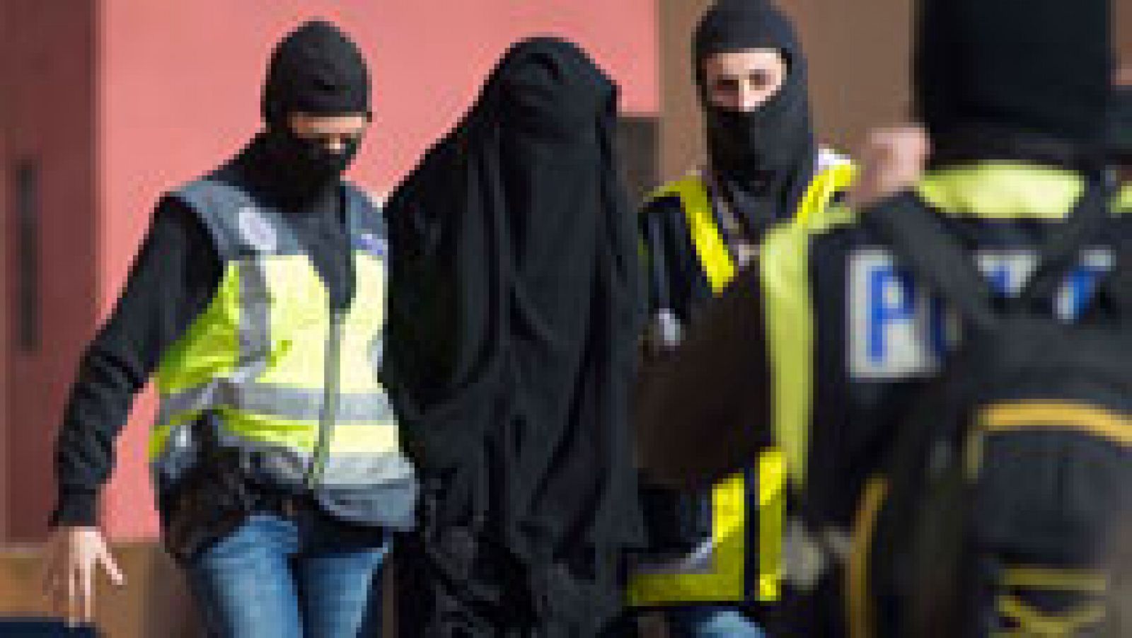 Telediario 1: Desarticulada una red yihadista en España y Marruecos | RTVE Play