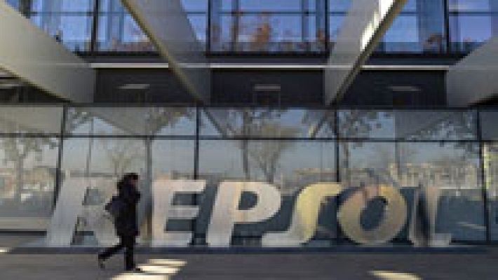 Telediario 1 - Repsol compra la petrolera Talisman