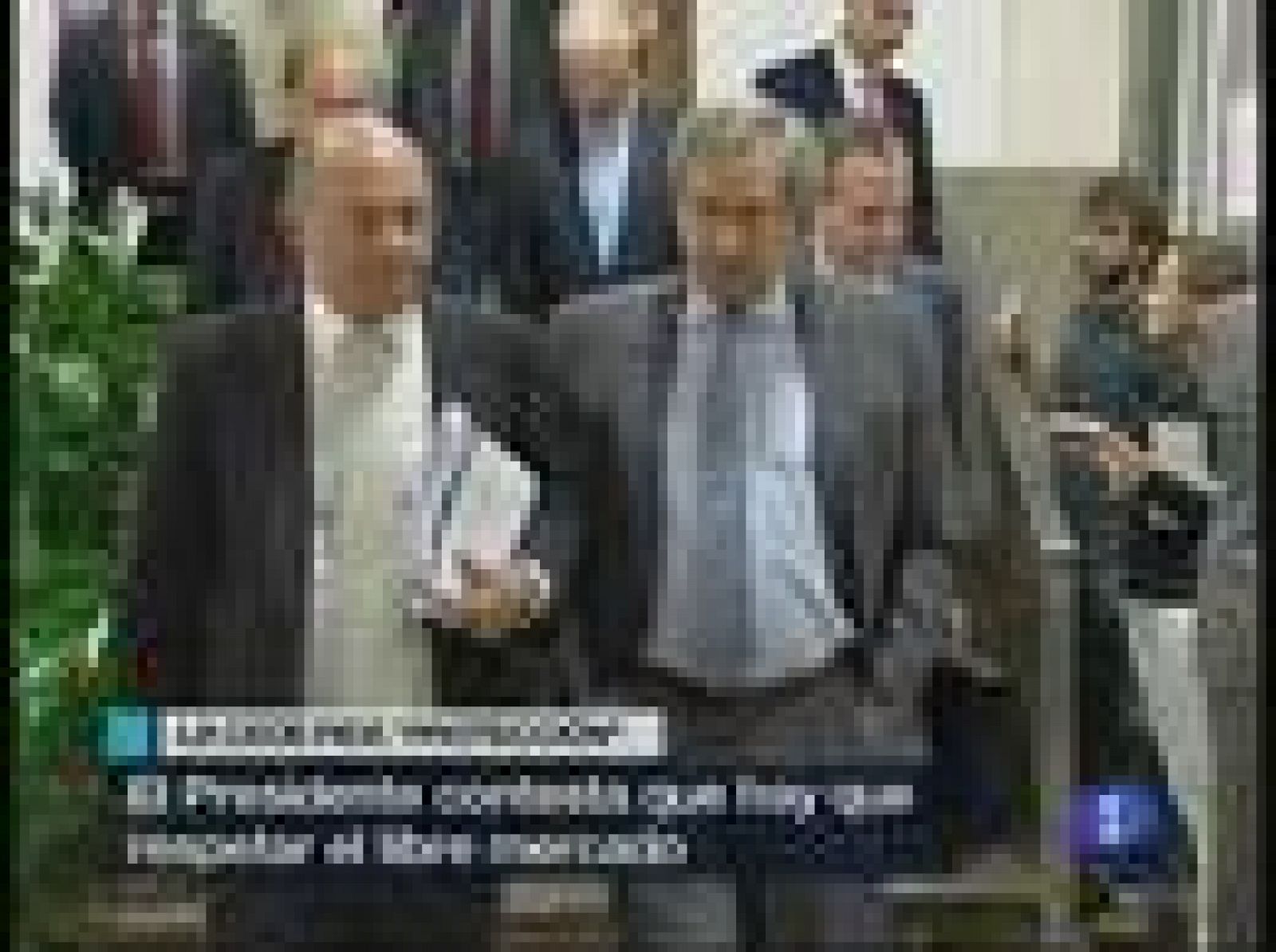 Zapatero responde a la CEOE que hay que respetar el libre mercado | Ver