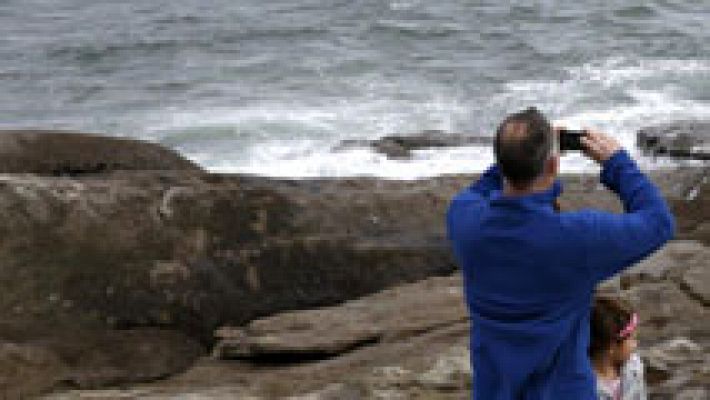 Buscan a los tripulantes del barco en A Coruña 