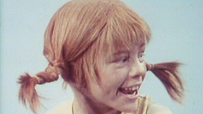 Telediario 1 - Un guiño a la nostalgia con canciones de la generación que estudiaba la EGB