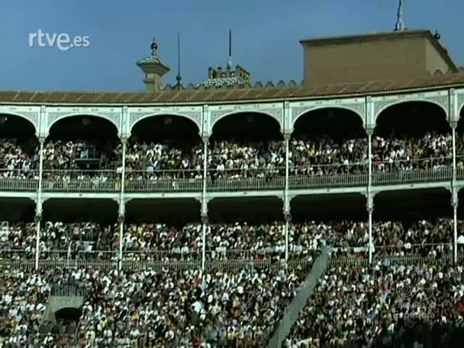 Y LA FERIA SIGUE - Documentales Color | Ver