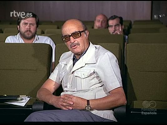 Documentales Color - QUE SUCEDE EN RIAÑO ?