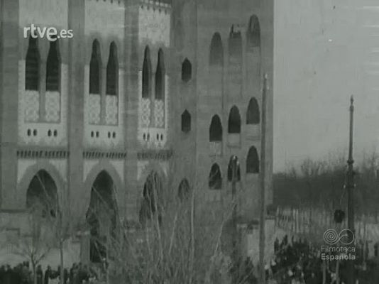 Archivo Histórico - TOROS. HOMENAJE A FLORENTINO BALLESTEROS