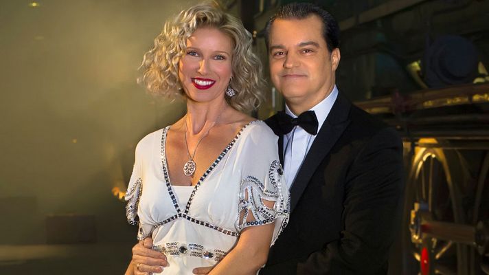 Especiales de Navidad - Las campanadas de TVE, desde siempre, parte de tu vida