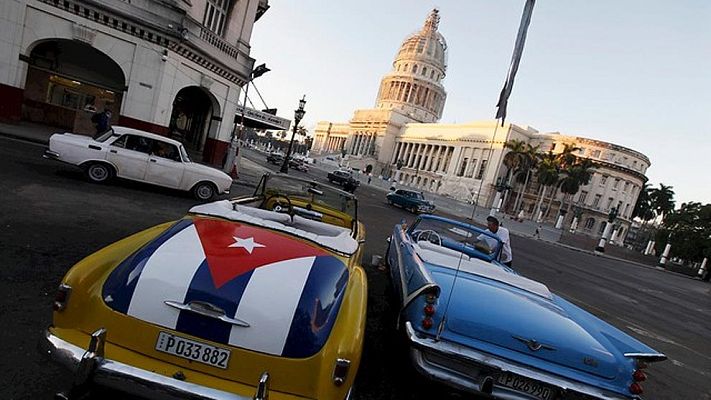 Telediario 1 - Cuba amanece esperanzada tras 53 años de bloqueo