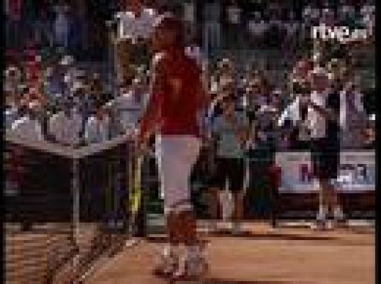  - Nadal logra el primer punto
