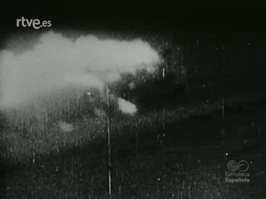 Archivo Histórico - REPORTAJES SOBRE EL "DIA D" EN LA SEGUNDA GUERRA MUNDIAL