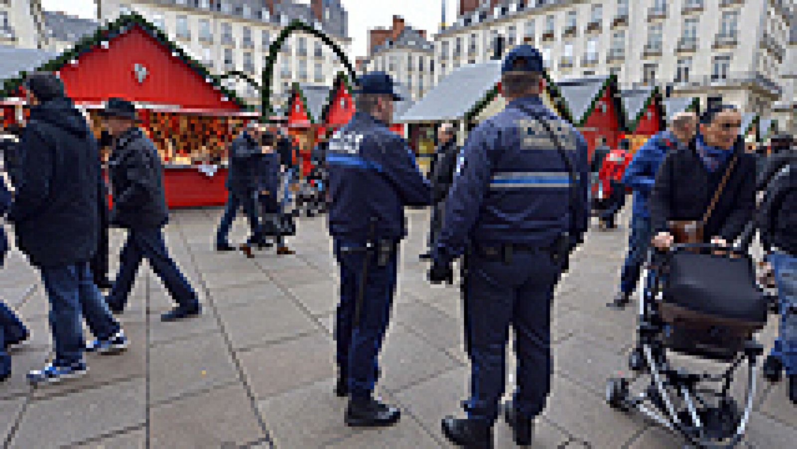 Francia desplegará más policías y militares en las calles durante la Navidad