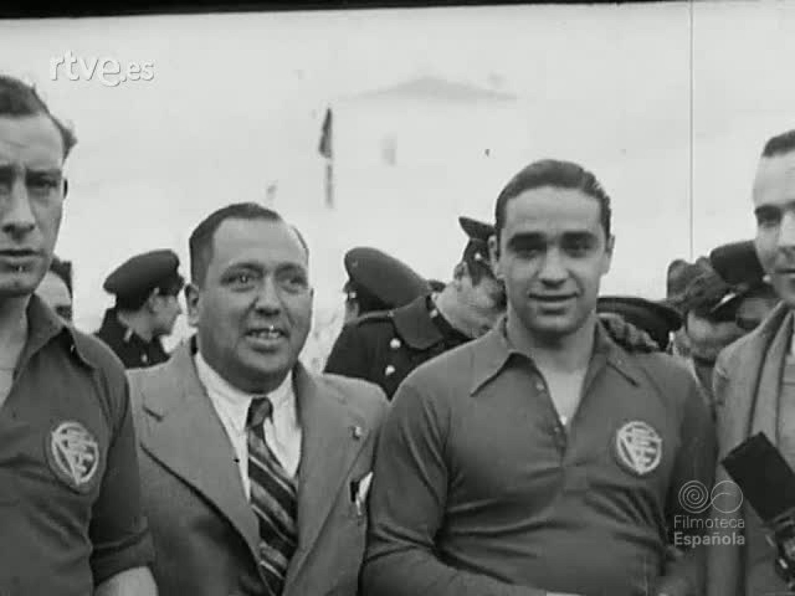 FUTBOL.  PARTIDO HOMENAJE A RICARDO ZAMORA. ESPAÑA - HUNGRIA ( MADRID ) | Ver
