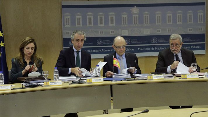 Telediario 1 - Montoro ofrece a las CC.AA. no adheridas al FLA un fondo de facilidad financiera a tipo cero