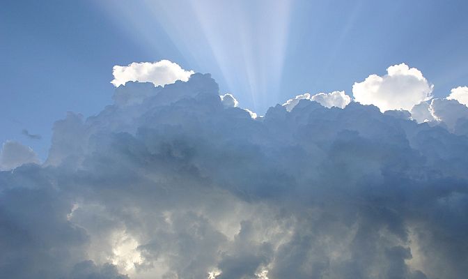 El tiempo - Intervalos nubosos en el ��rea del Estrecho