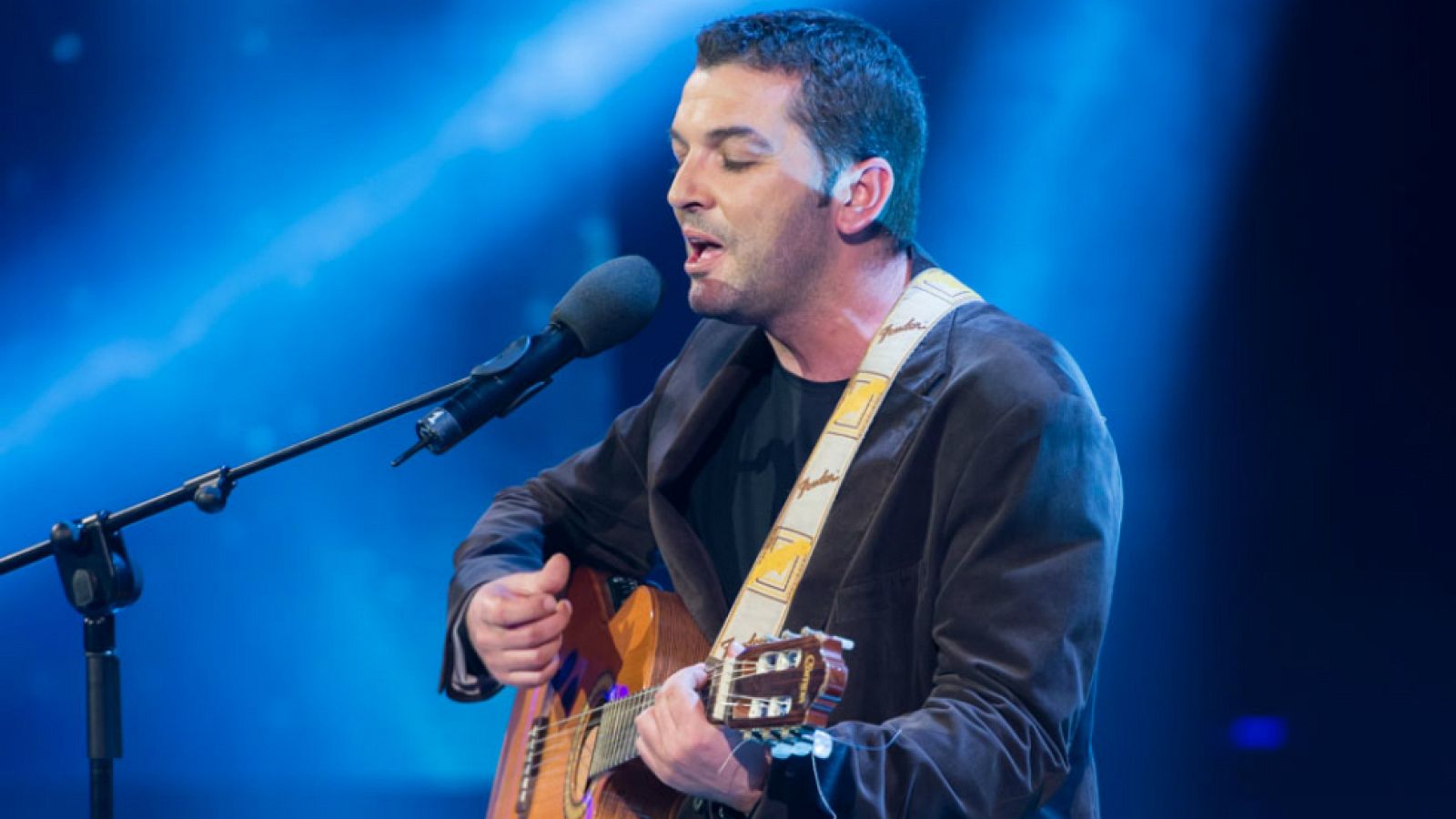 'Prefiero' de Fernando Gamero en Hit-La Canción