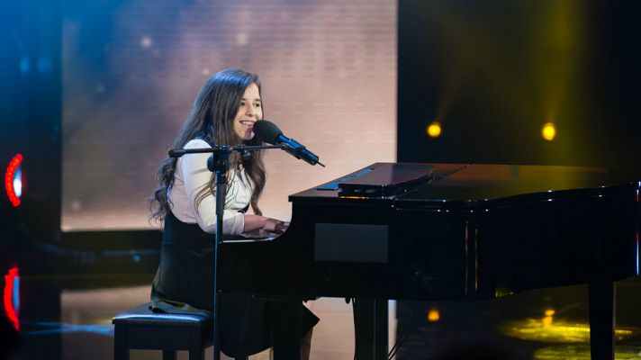 Hit - La canción - 'Un minuto más' de Danae Segovia