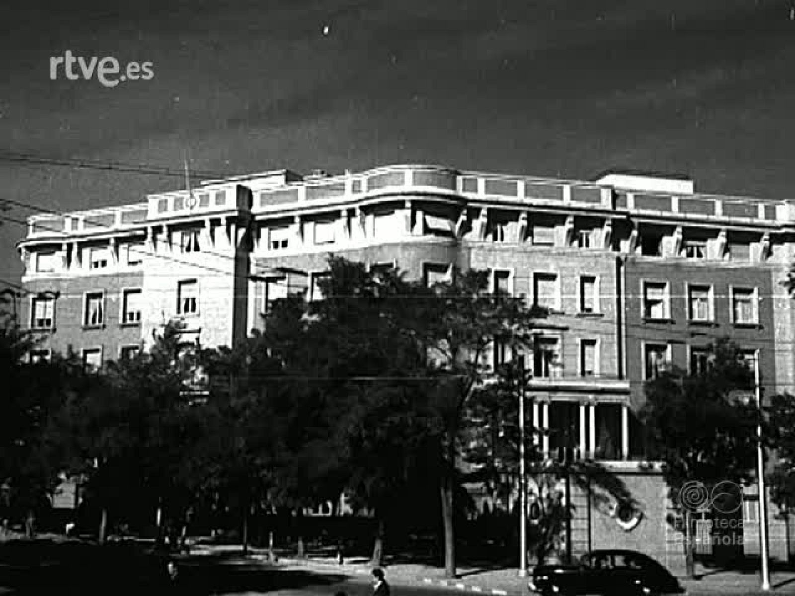 VISITA A ESPAÑA DE ADHEMAR PEREIRA DE BARROS | Ver