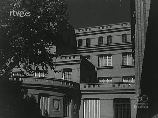 Archivo Histórico - EL JALIFA EN LA CRUZ ROJA DE MADRID