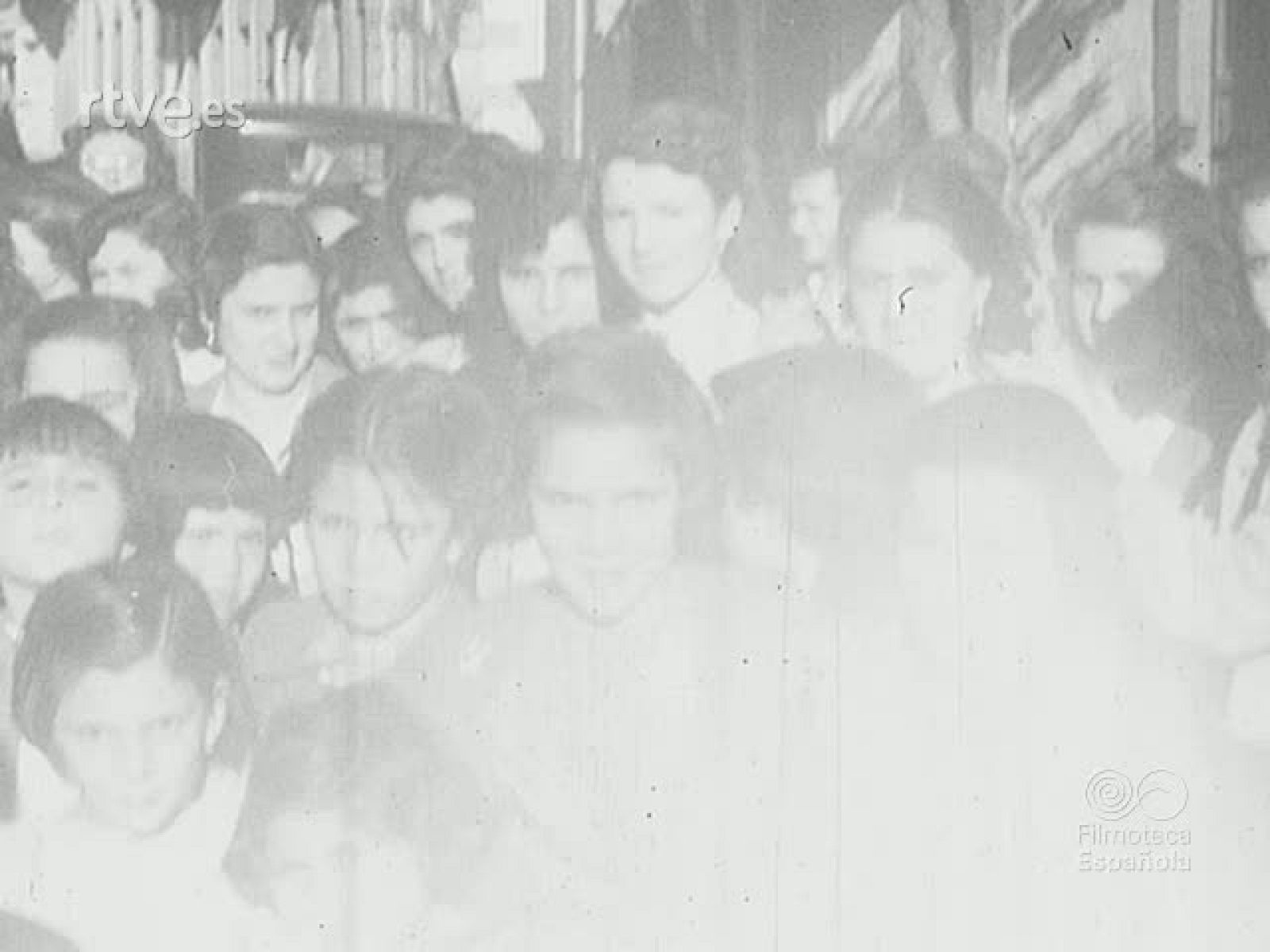 VISITA A CANARIAS DE BLAS PEREZ GONZALEZ MINISTRO DE GOBERNACION (MATERIALES SIN MONTAR) | Ver