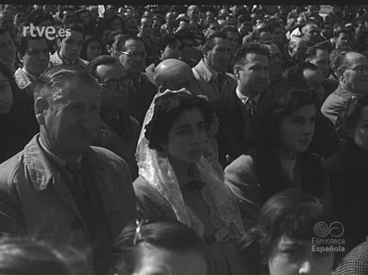 Archivo Histórico - SERMON DEL PADRE LOMBARDI EN MADRID (MATERIALES SIN MONTAR)