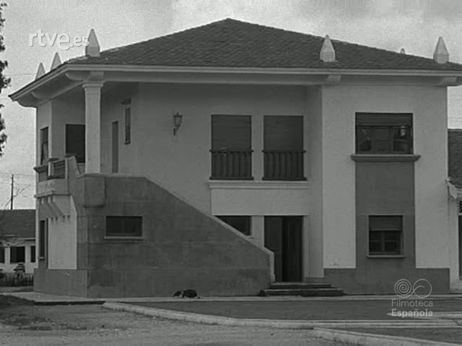 INDUSTRIAS DEL I.N.I | Ver