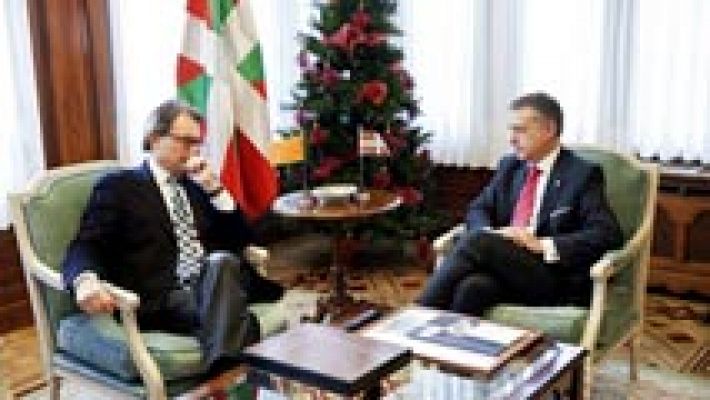 Telediario 1 - Iñigo Urkullu y Artur Mas se han reunido en Ajuria Enea