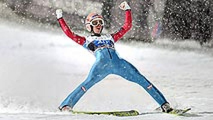 Telediario 1 - El saltador austriaco Stefan Kraft se adjudica la primera prueba de los Cuatro Trampolines