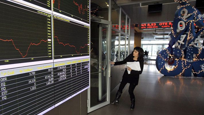 Telediario 1 - El adelanto electoral en Grecia dispara su prima de riesgo