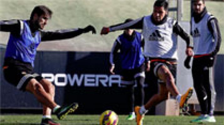 Telediario 1 - Enzo Pérez ya entrena con el Valencia