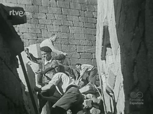 Archivo Histórico - OBRAS DE RECONSTRUCCION DEL CASTILLO DE SOBROSO O VILLASOBRO