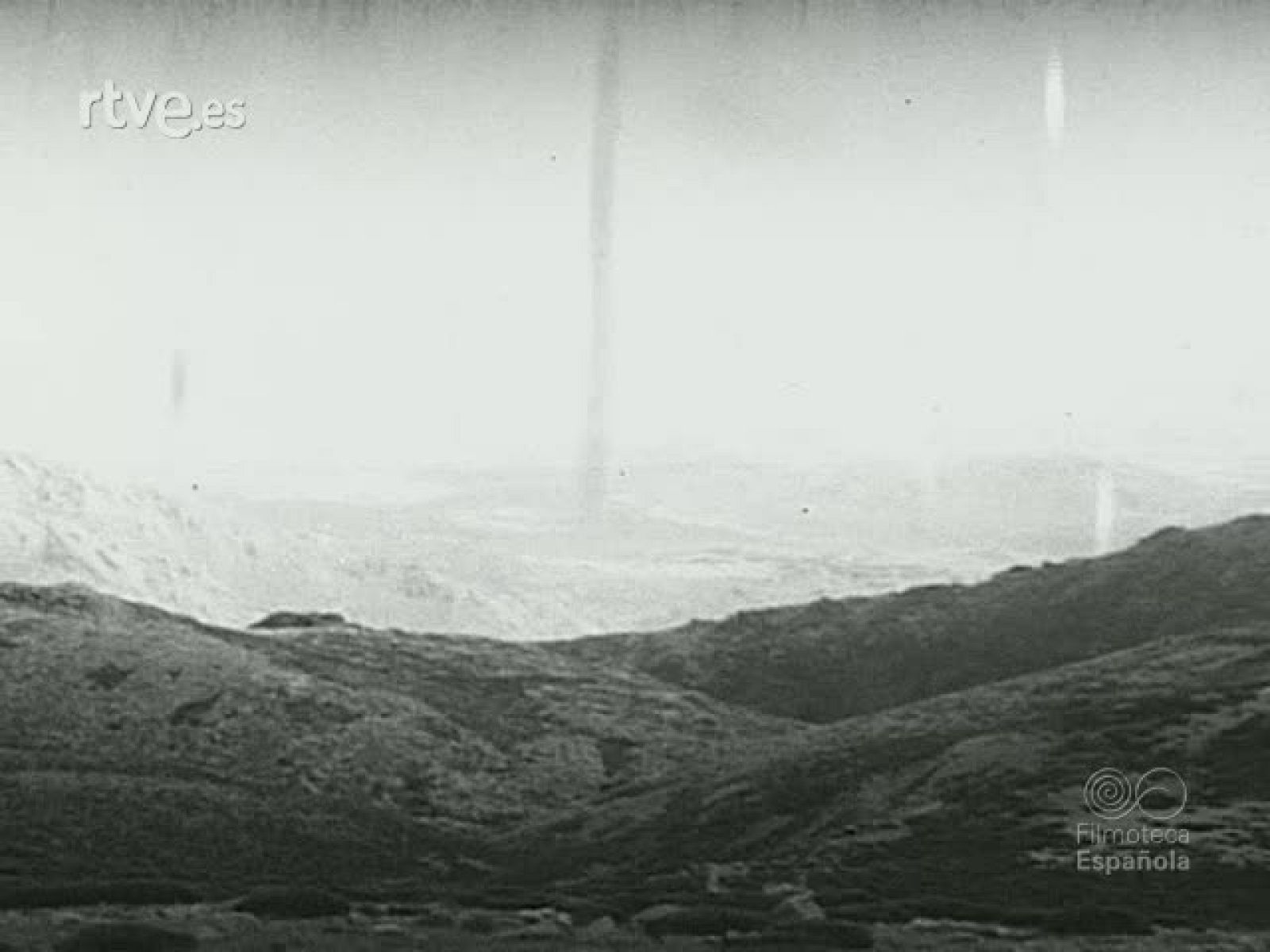 PASO DEL ECUADOR. PERITOS INDUSTRIALES. | Ver