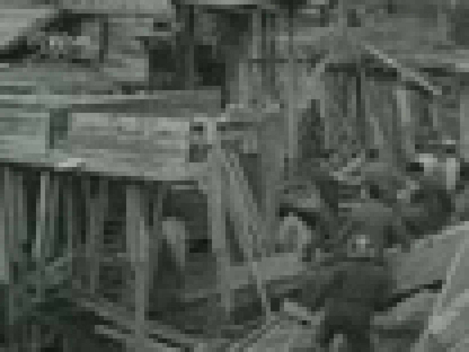 HUNDIMIENTO DE CASA EN SAN SEBASTIAN (MATERIALES SIN MONTAR) | Ver