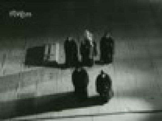 Archivo Histórico - EN LA PAZ DEL MONASTERIO (MATERIALES SIN MONTAR)