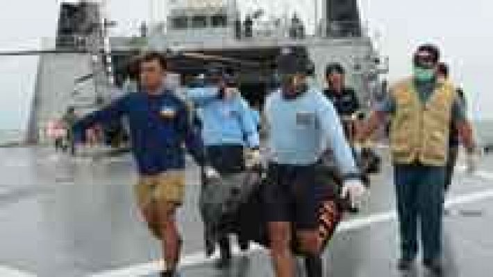 Telediario 1 - El avión siniestrado en el Mar de Java no tenía autorización