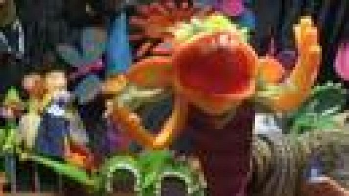 L'Informatiu - La tradicional Fira de Reis de la Gran Via de Barcelona