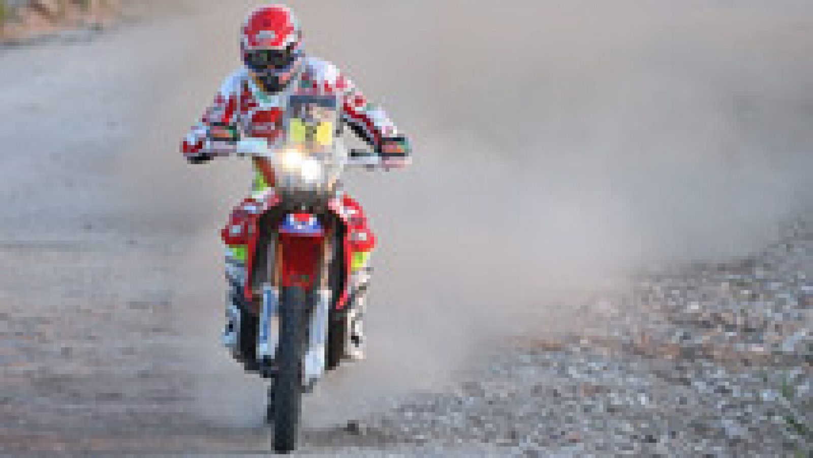 El piloto de motos español Joan Barreda (Honda) ha ganado la segunda etapa del Dakar, entre Villa Carlos Paz y San Juan, por delante de los portugueses Paulo Gonçalves (Honda) y Rubén Faría (KTM), y es el nuevo líder. En coches, el piloto catarí Nass