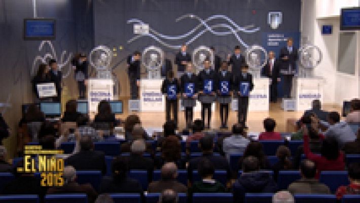 Lotería del Niño - El primer premio de la lotería del Niño, el 55.487, cae en Leganés, y está dotado con dos millones de euros