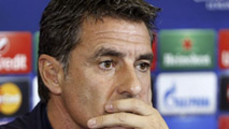 El entrenador español Míchel ha sido destituido como entrenador del Olympiacos griego, tras dos temporadas en el club.