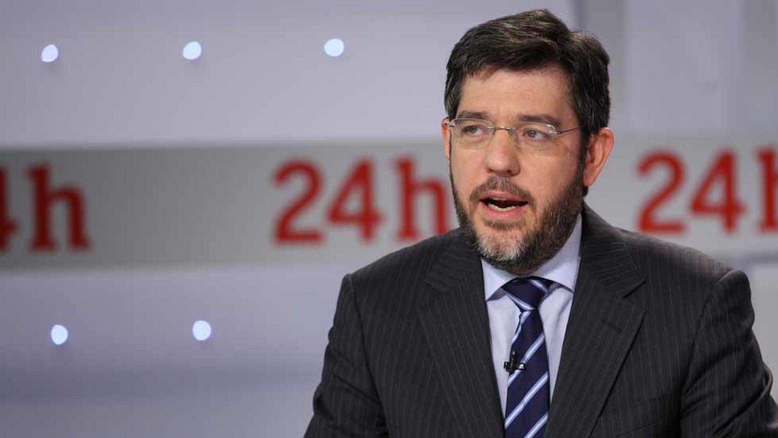 Alberto Nadal: "La bajada del petróleo puede ahorrar entre ocho y 10 mil millones en la cuenta exterior de España"