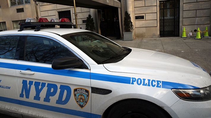 Telediario 1 - Alerta mundial tras el atentado a Charlie Hebdo