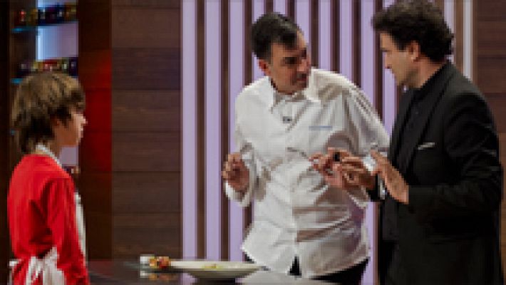 MasterChef Junior - Manuel sorprende al jurado con el mejor plato de la noche