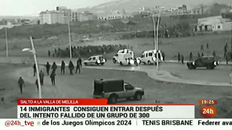 Catorce inmigrantes entran en Melilla tras saltar la valla fronteriza