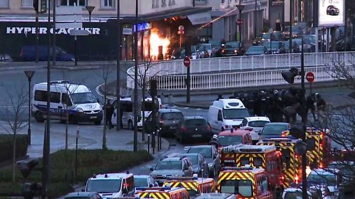 Telediario 1 - Telediario - 21 horas - 09/01/15