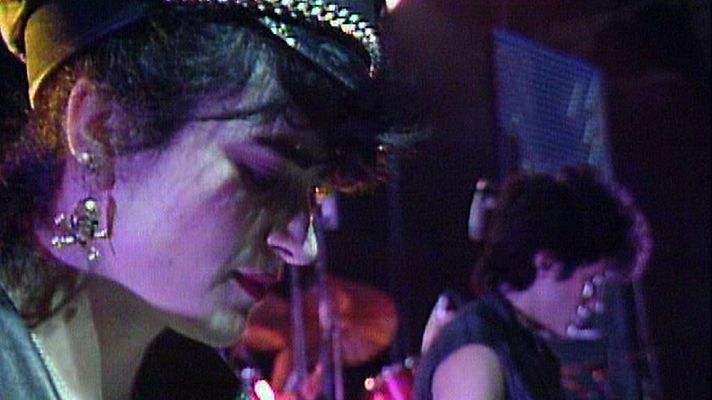 La edad de oro - Parálisis permanente - Quiero ser santa