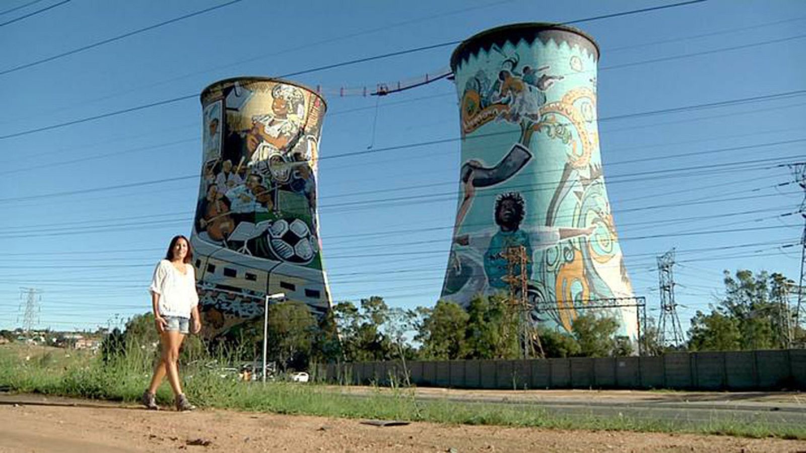 Después de 'MasterChef Junior', La 1 emite una nueva entrega del programa de viajes que contará con el testimonio   de Pablo, Ramiro, Enrique, Pilar y María Jesús: ellos serán guías de un recorrido por la cultura, gastronomía, vida nocturna y naturaleza de la ciudadn de Johannesburgo, una tierra de contrastes.