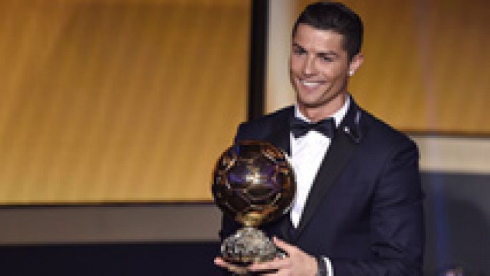 Cristiano Ronaldo gana su tercer Balón de Oro