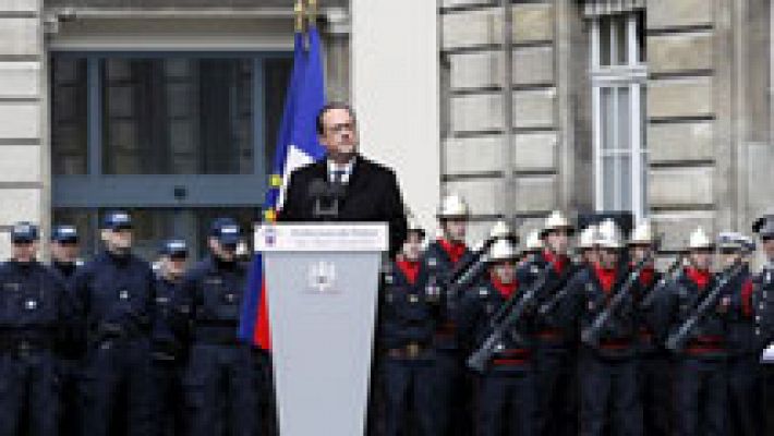 Francia recuerda a las víctimas de los atentados con el homenaje a los tres policías asesinados