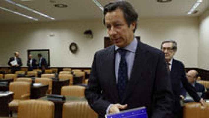 Telediario 1 - Aprobada la ley del alto cargo con el apoyo de CiU y PNV