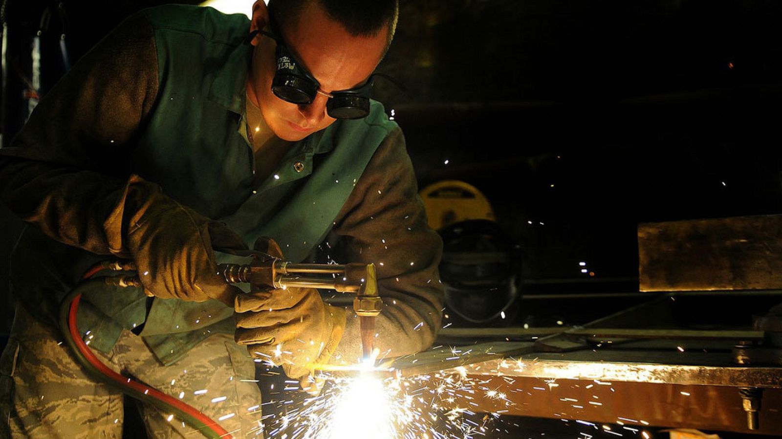 Telediario 1: El Gobierno alienta el pacto de salarios | RTVE Play